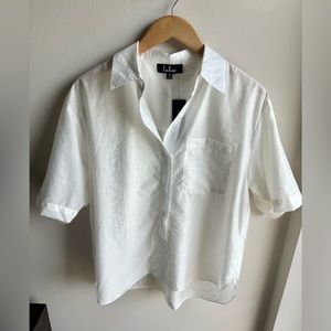 White button up short sleeve top - Medium